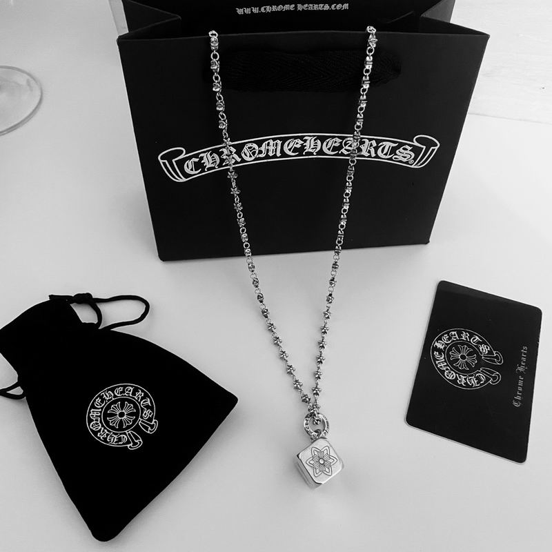 Chrome Hearts Necklace 08yxs90